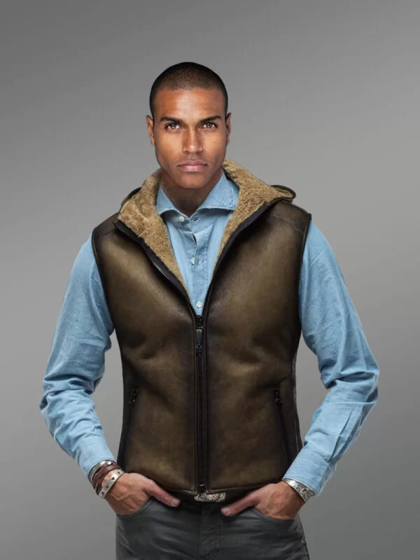 Men’s Short and Vintage Feel Double Face Shearling Winter Vest