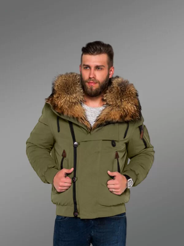 Finn Raccoon Fur Hybrid Green Parkas for Trendy and Elegant Men - Image 2