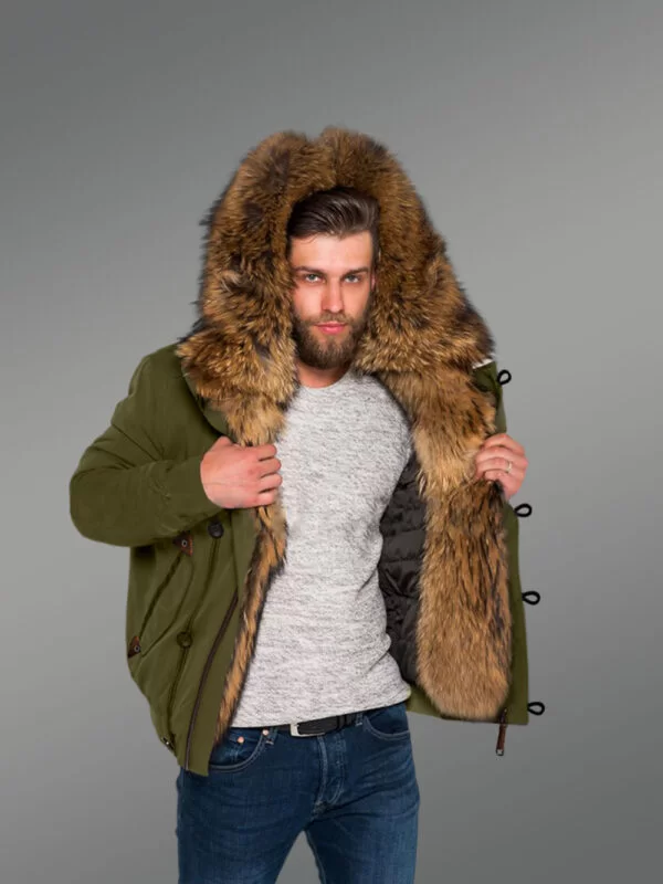 Finn Raccoon Fur Hybrid Green Parkas for Trendy and Elegant Men - Image 3