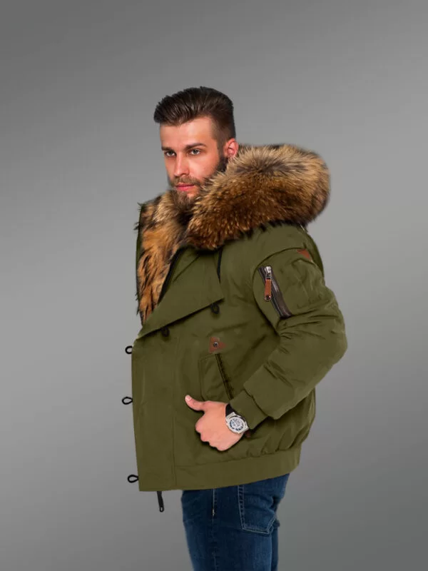 Finn Raccoon Fur Hybrid Green Parkas for Trendy and Elegant Men - Image 4