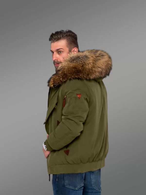 Finn Raccoon Fur Hybrid Green Parkas for Trendy and Elegant Men - Image 5