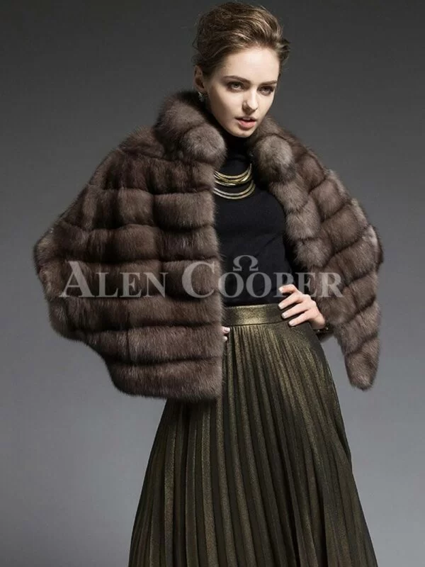 Cropped Russian Sable Fur Coat Jacket Fusing Style With Functionality For Modern Women - Image 3