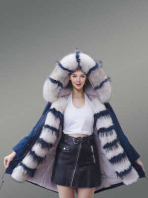 Elegant navy blue winter parka with fox fur hood and frontline for women