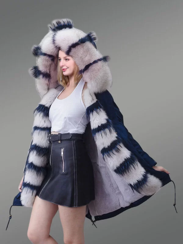 Elegant Navy Blue Winter Parka with Fox Fur Hood and Frontline for Women - Image 2