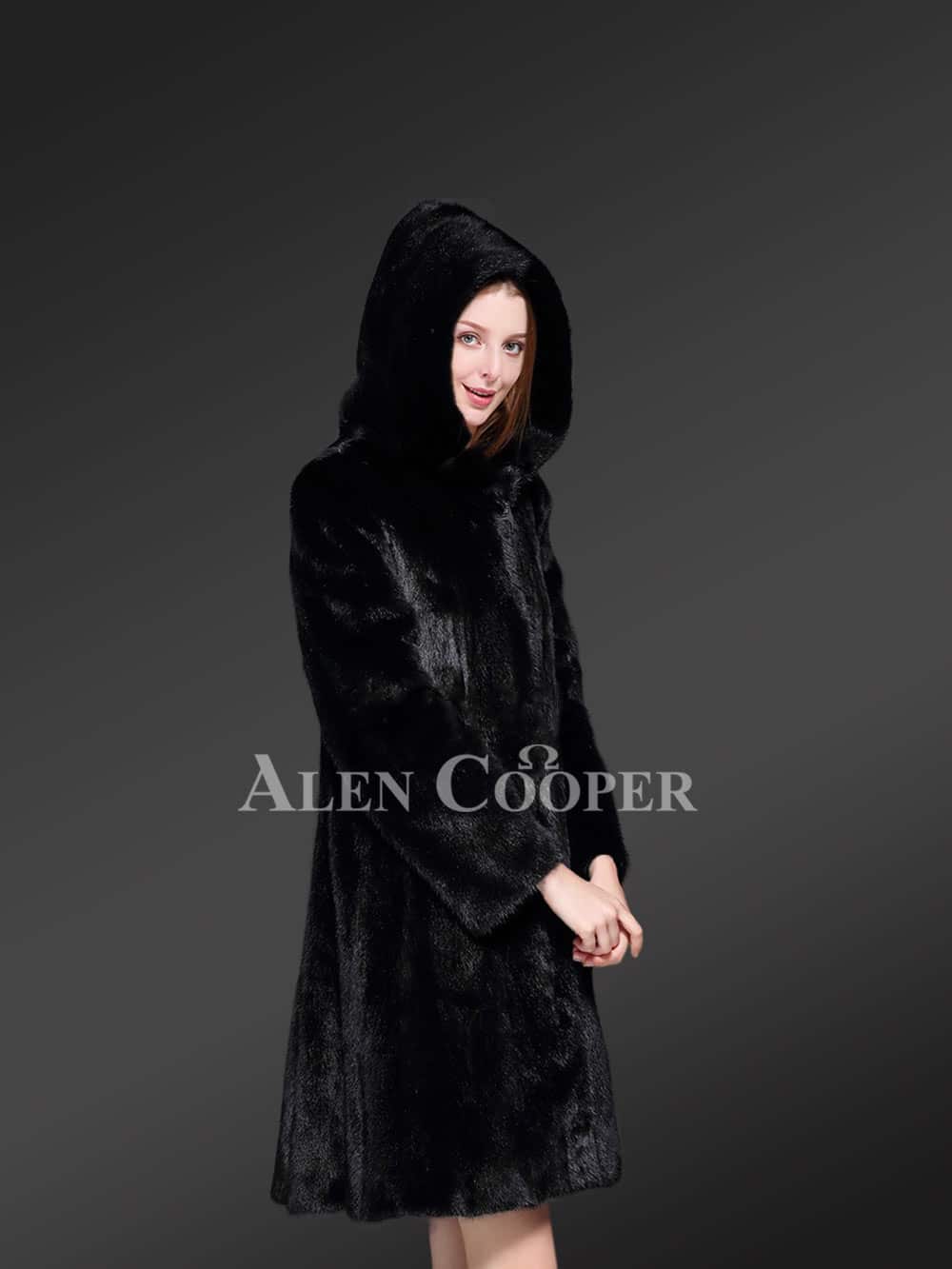 Exotic Black Mink Fur Coat - Image 6