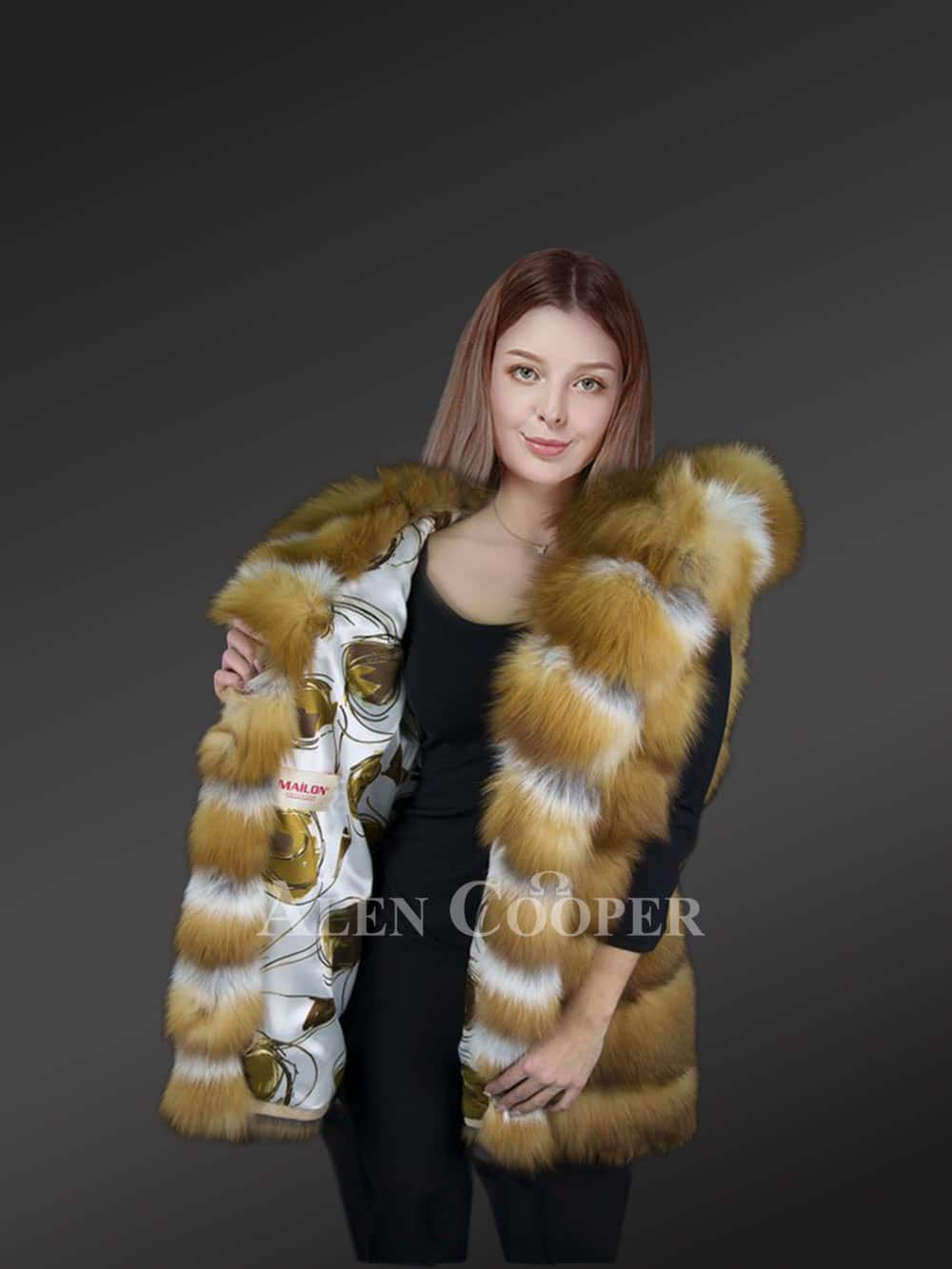 Original Fox Fur Vest for Women with Luxurious Collar - Image 4