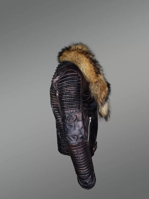 Leather Jacket with Belt and Fur Collar - Image 3