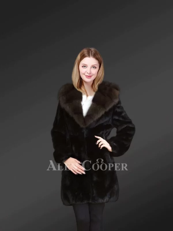 Mink-Fur-Coat-With-Fox-Fur-Collar-And-Lapel