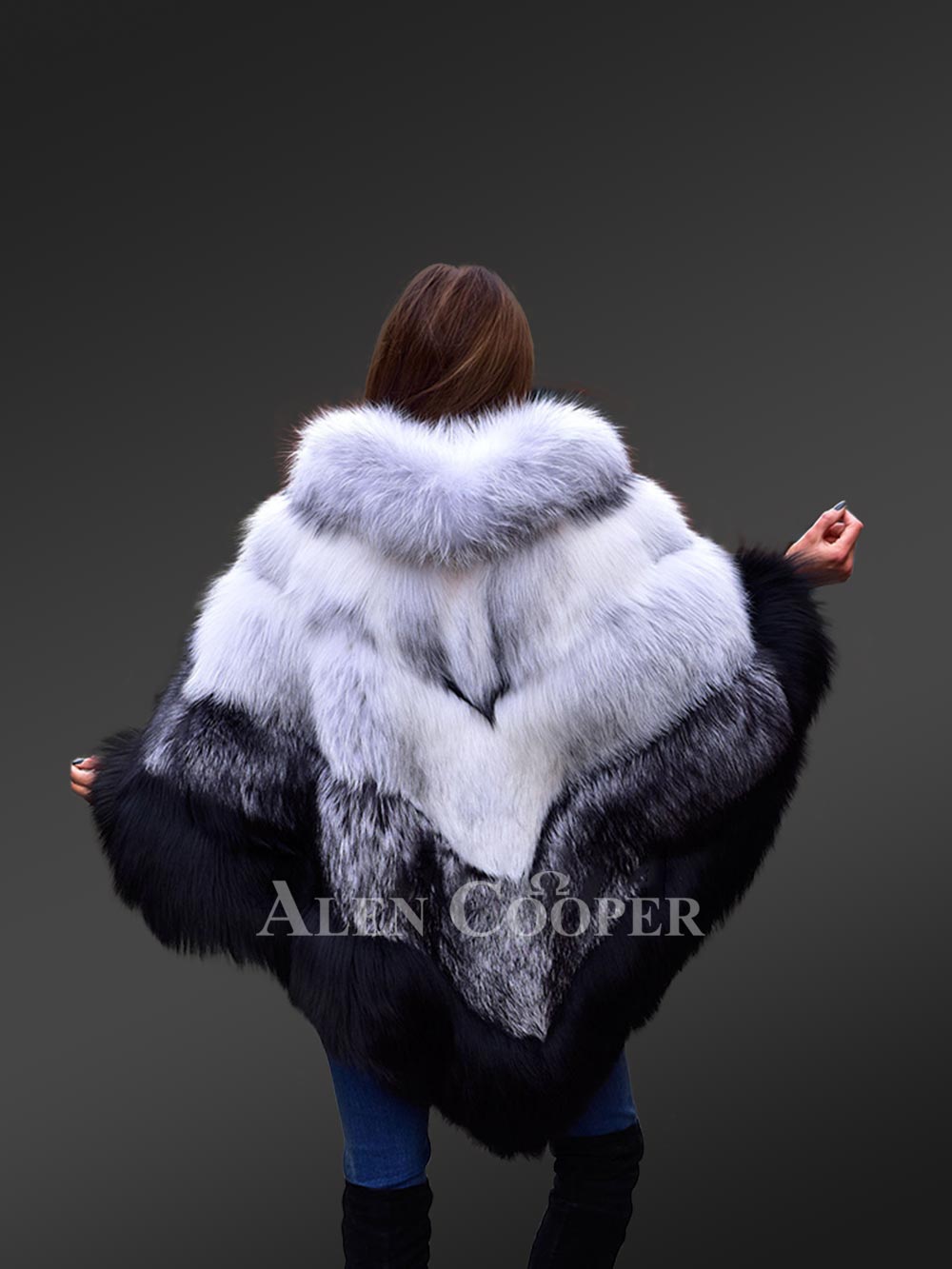 Original Fox Fur Pelts Poncho - Image 7