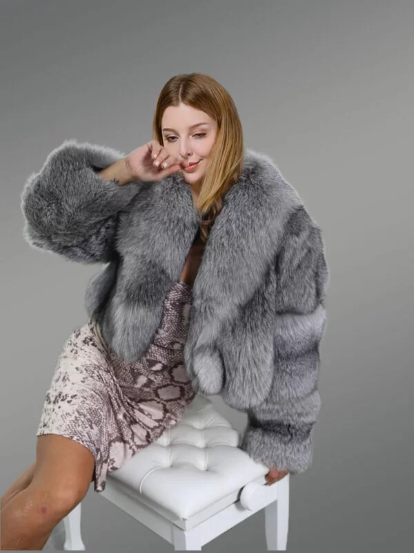 Premium Fox Fur Crop Coat for Women with Flexible Fit and Long Sleeves - Image 2