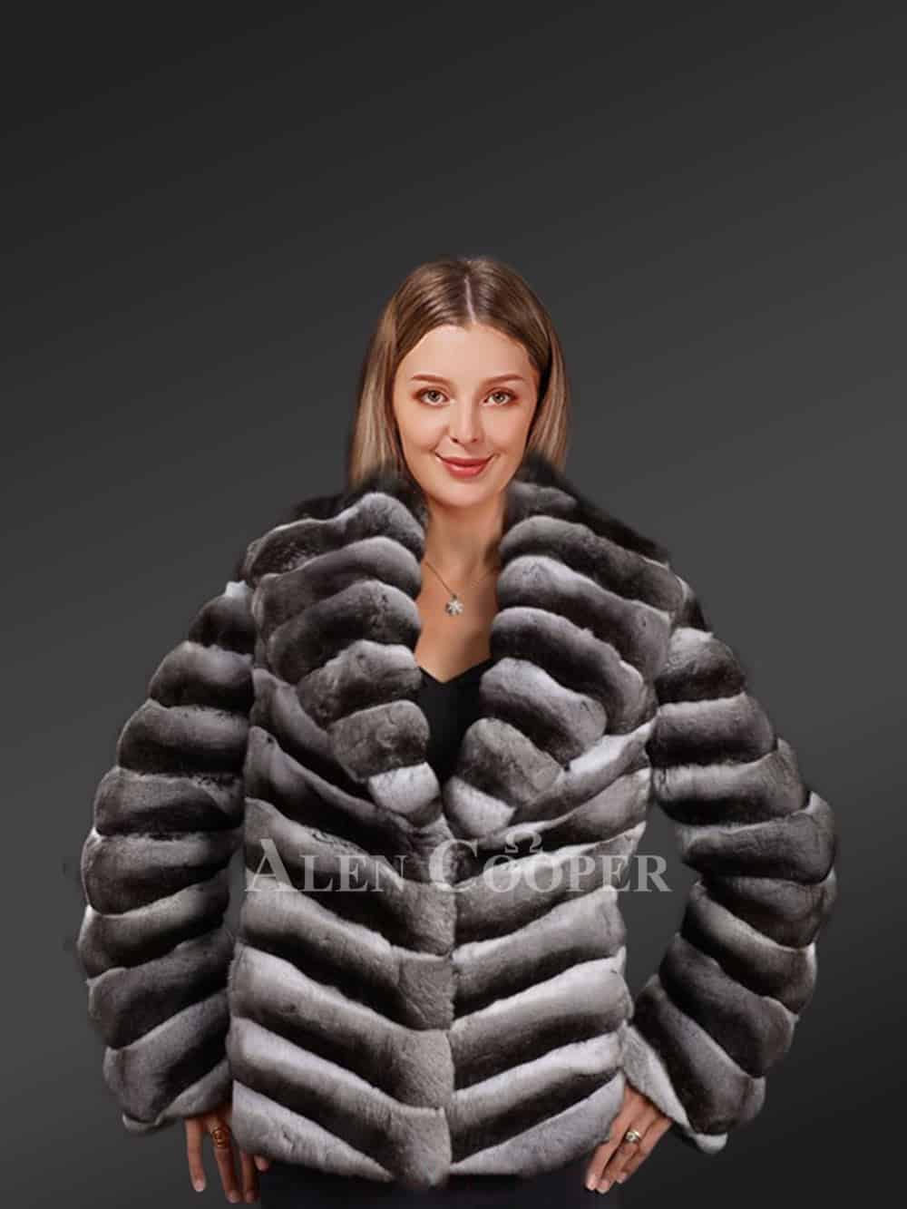 Women Chinchilla Coat - Image 7