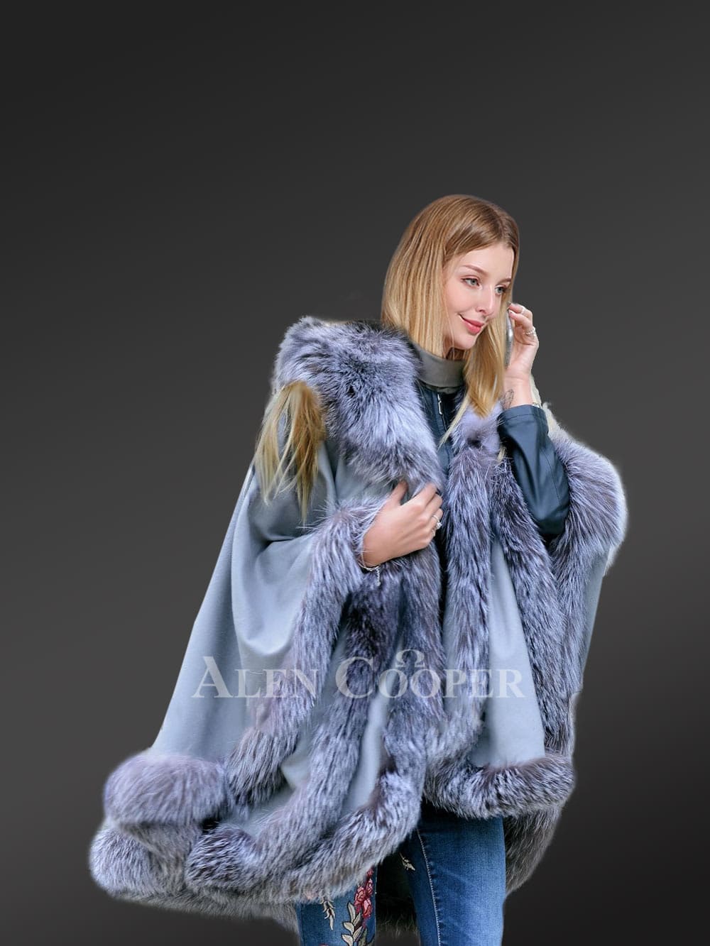 Womens Lambskin Poncho with Fox Fur Accentuation – Fashion-Forward Look with Cozy Warmth - Image 2