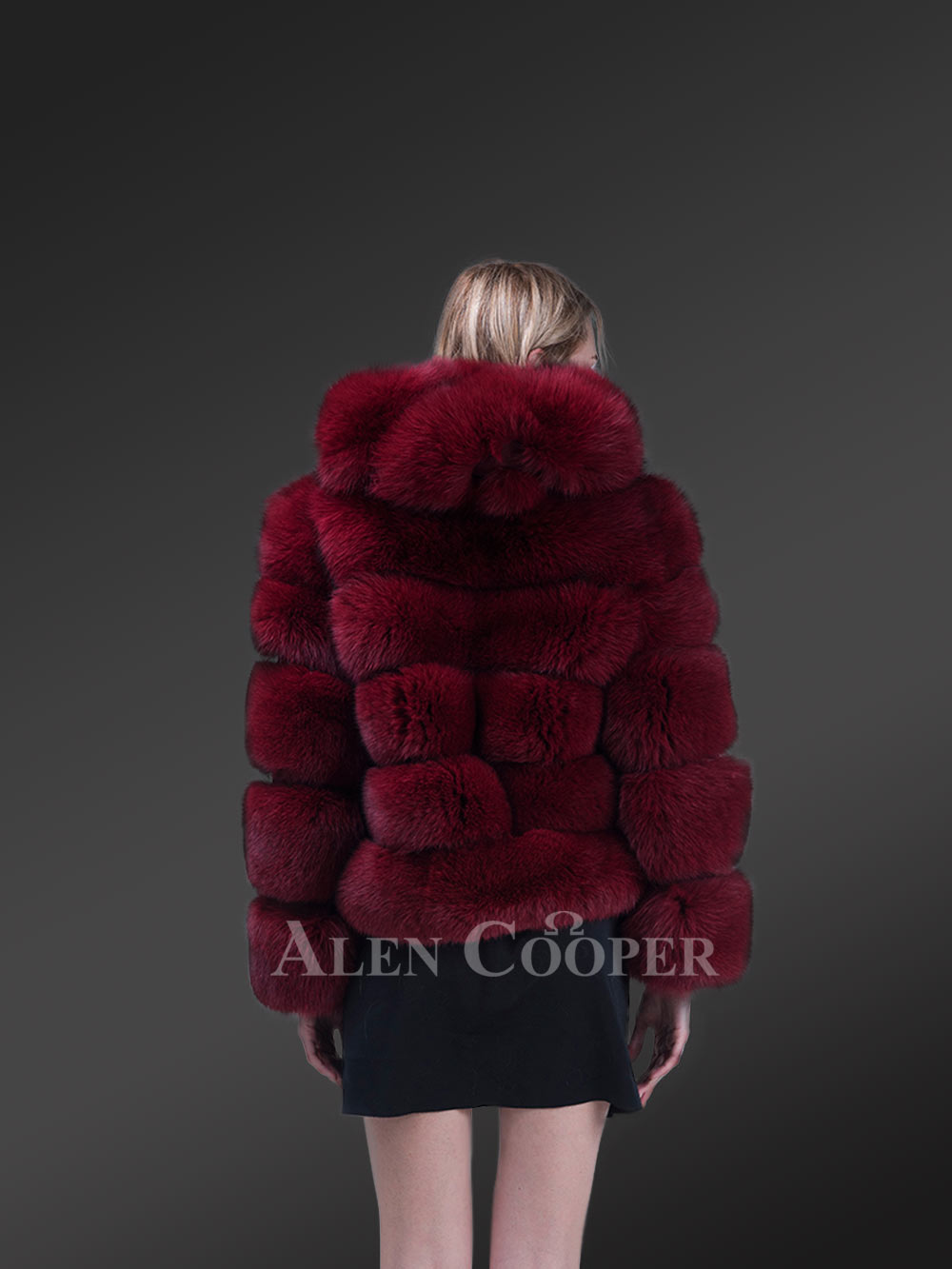 Fox Fur Paragraph Winter Coat Glamorizing Women in Thermal Opulence - Image 8