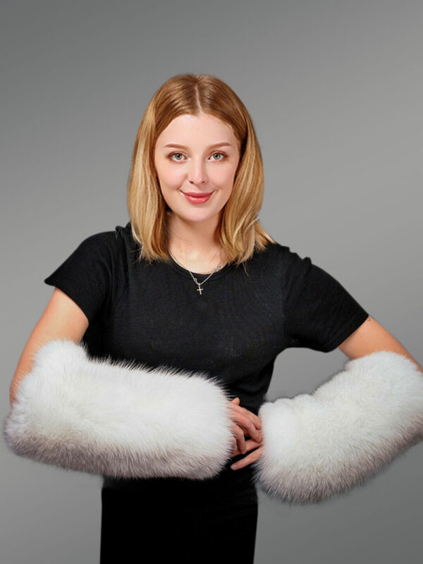 Women’s Fox Fur Hand Warmer Muffs