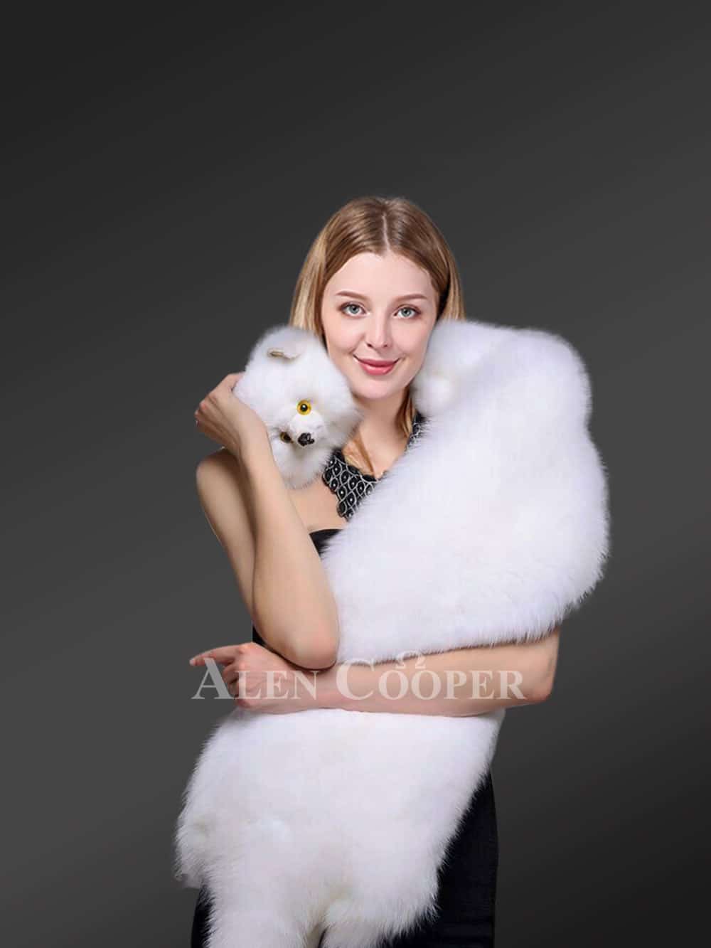 Full Skin Arctic Fox Scraf - Image 2