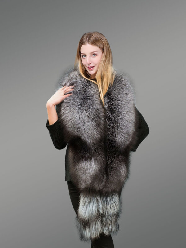 Stylish Fox Fur Boa for Women - Image 2