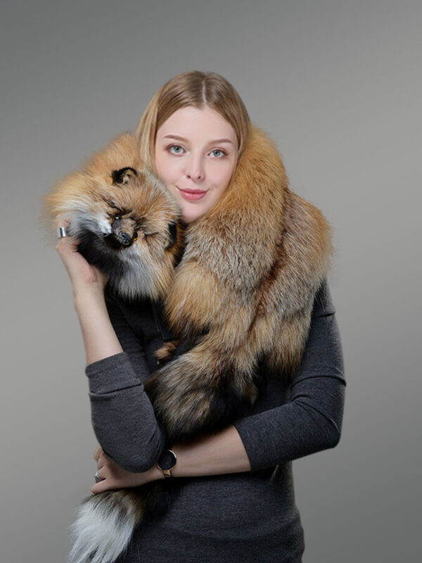 Womens Fox Fur Scarf with Lookalike Fox face and tail - Image 2