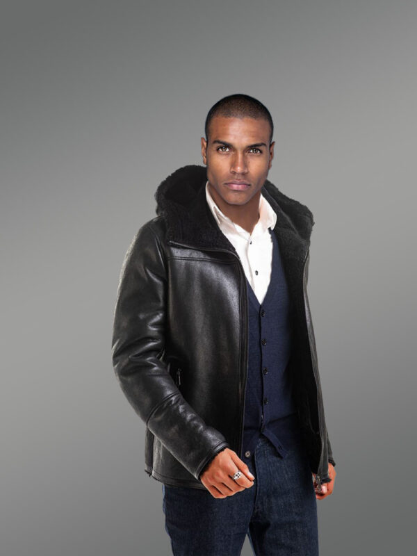 Real Stylish Shearling Jackets for Men in Black - Image 3