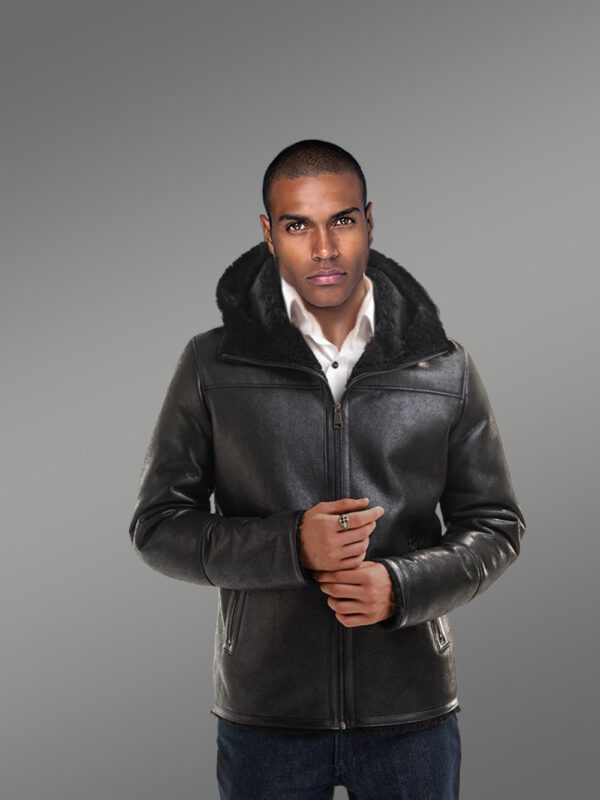 Real Stylish Shearling Jackets for Men in Black - Image 2