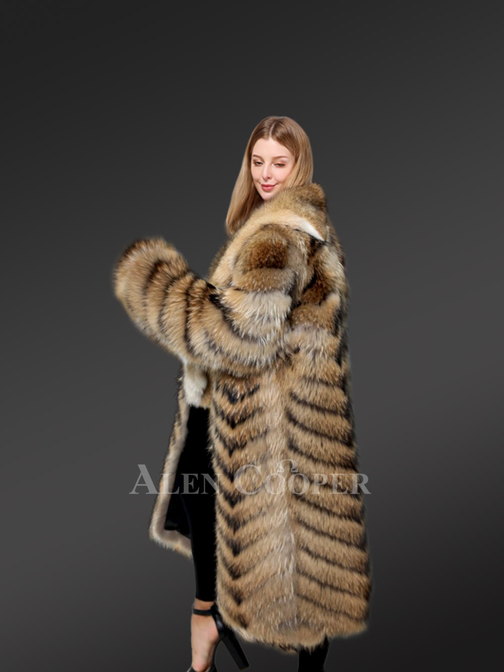 Raccoon fur Long Coat for Women - Image 3