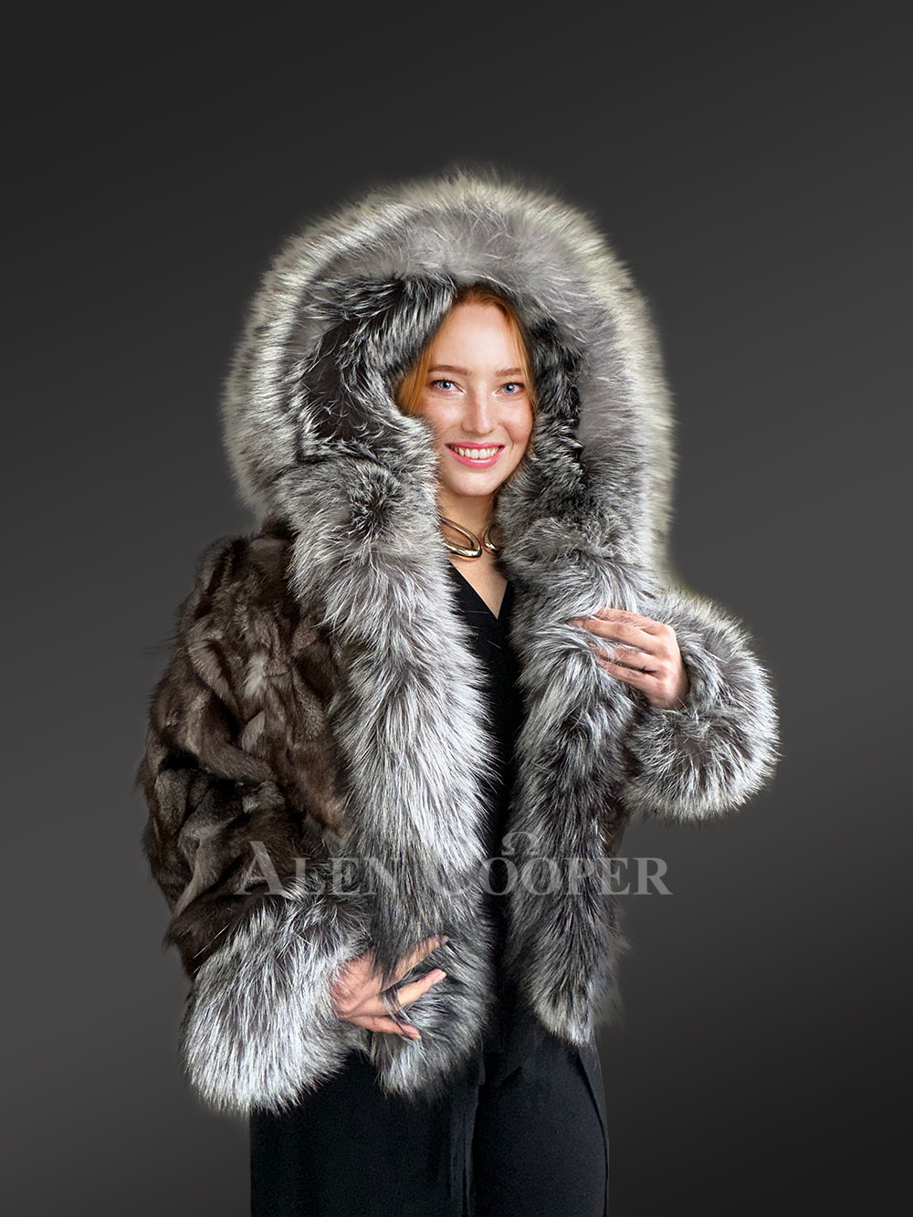 Womens Fox Fur Crop Jacket for Fashion and Comfort - Image 5