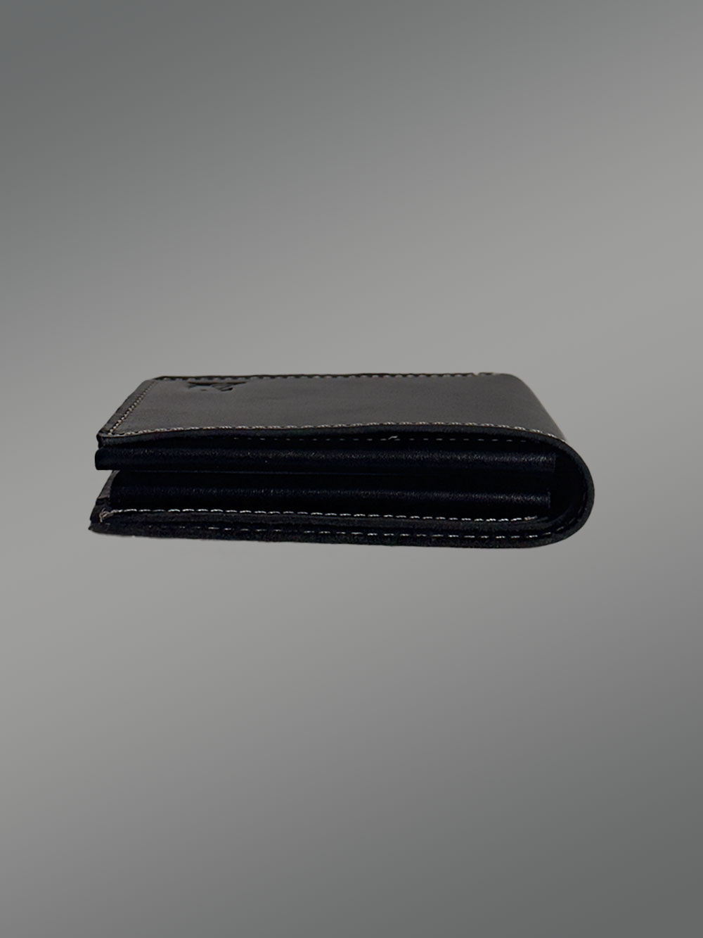 Bi-Fold Leather Wallet for Men – Classy Looks With Convenience - Image 11