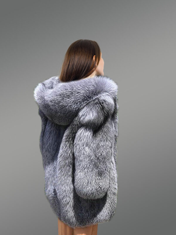 Coat in Fox Fur for Womens to Stay Toasty in Style - Image 6