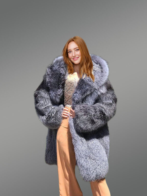 Coat in Fox Fur for Womens to Stay Toasty in Style