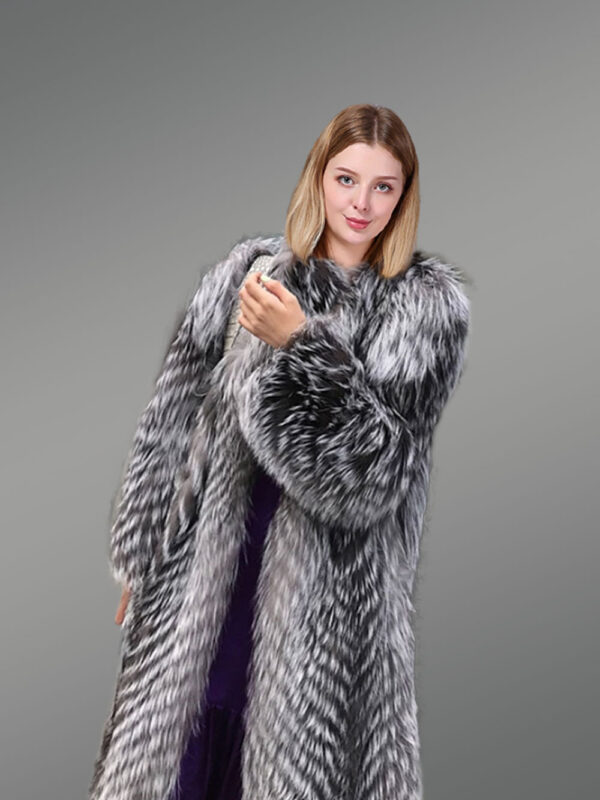 Knitted Silver Fox Fur Coat for Women