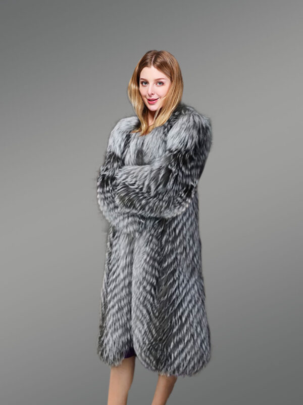 Knitted Silver Fox Fur Coat for Women - Image 3