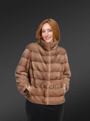 Womens Short Mink Fur Jacket – Trendy Looks with Optimum Comfort