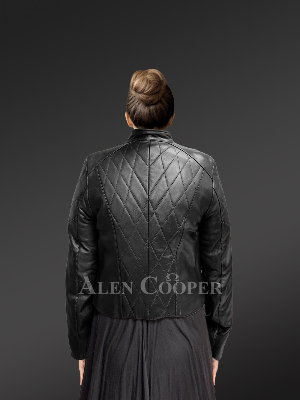 Womens Crop Lambskin Leather Jacket – Perfect Choice for Trendsetters - Image 4