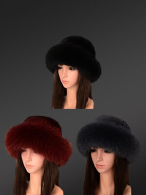 Womens Mink Fur Beret with Pompoms–Elegant & Playful with Soft Touch