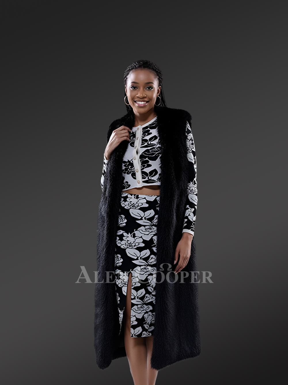 Womens Rabbit Fur Long Vest for Effortless Elegance with Timeless Luxury - Image 5