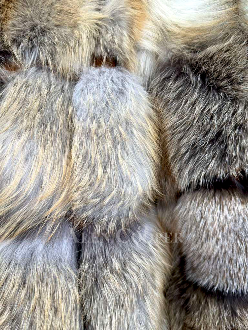 Men’s Luxurious Golden Island Fox Jacket (6)