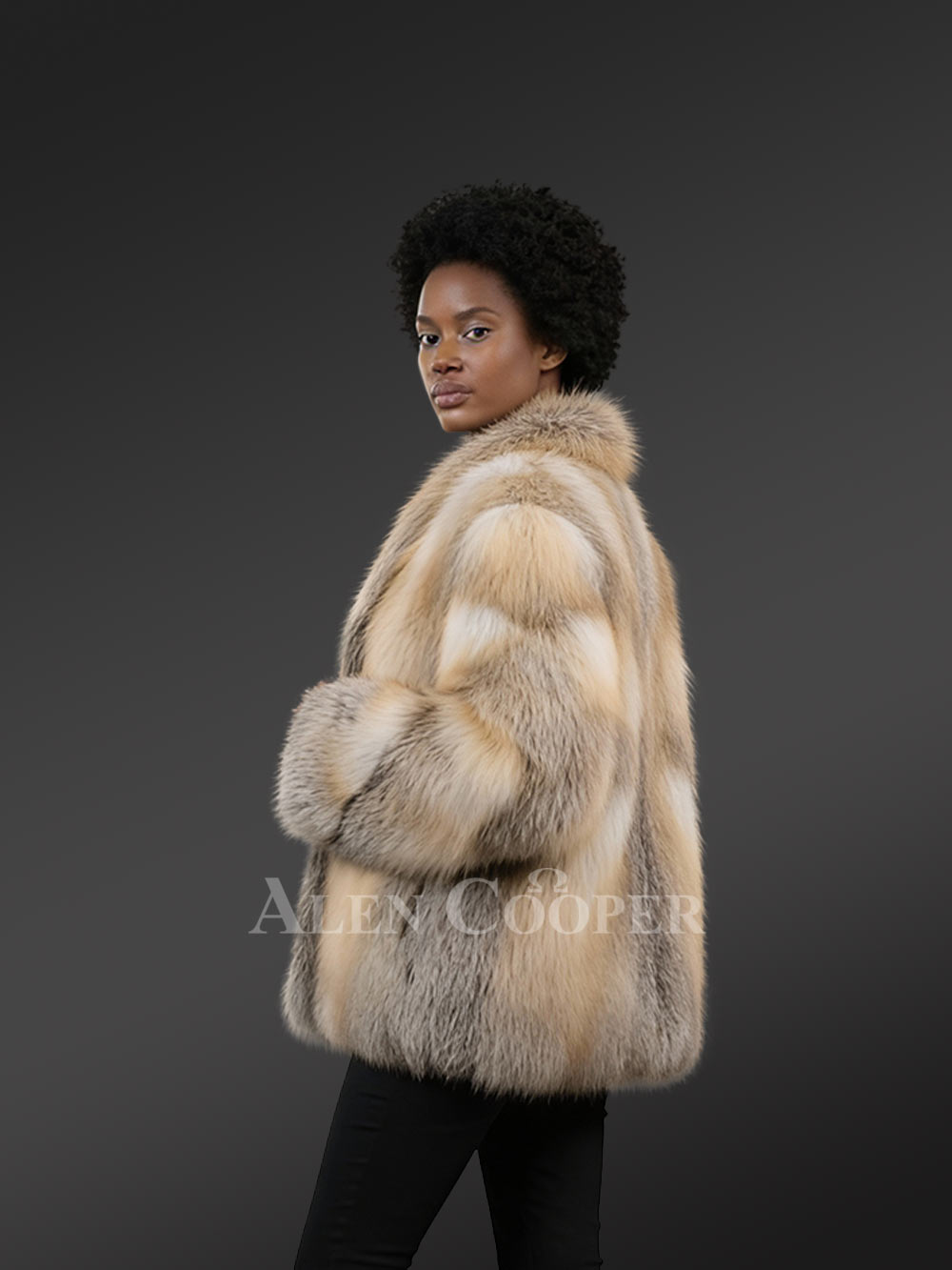 Women’s Crench Collar Golden Island Coat - Image 4